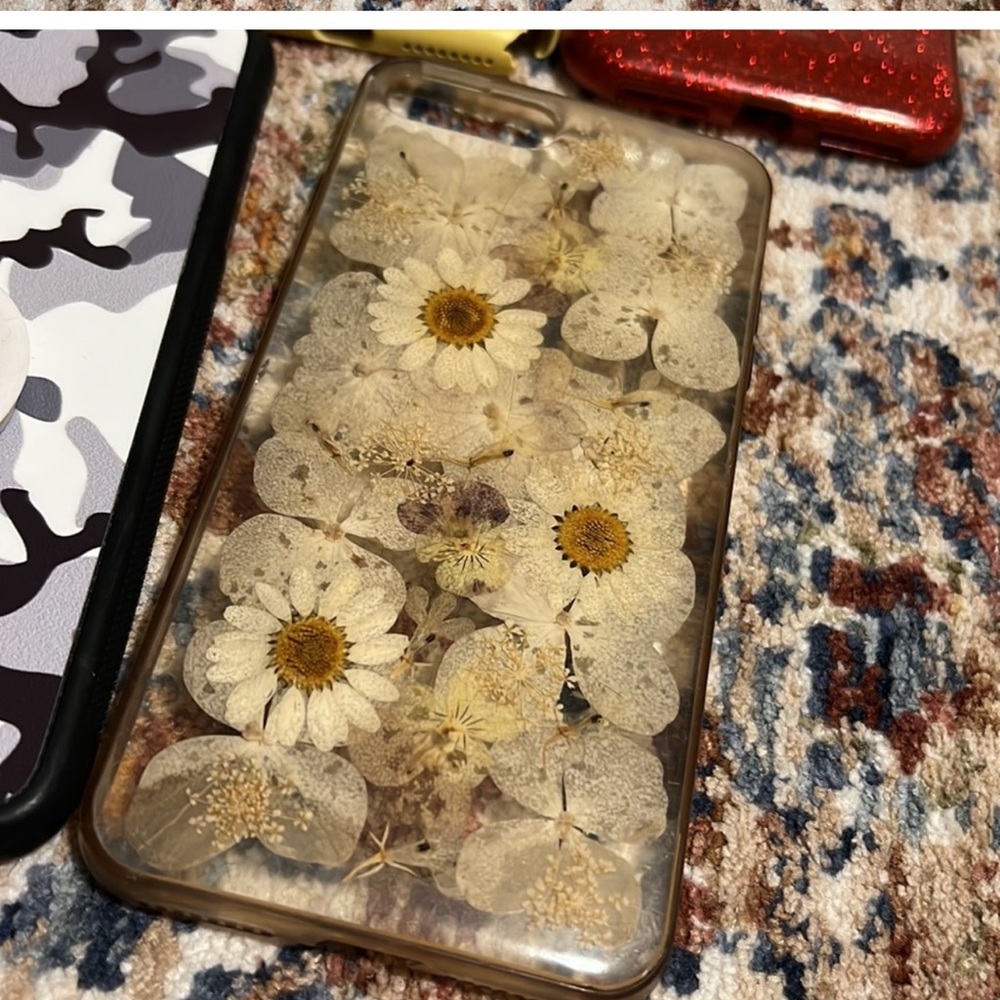 iPhone 8+ Floral Phone Case